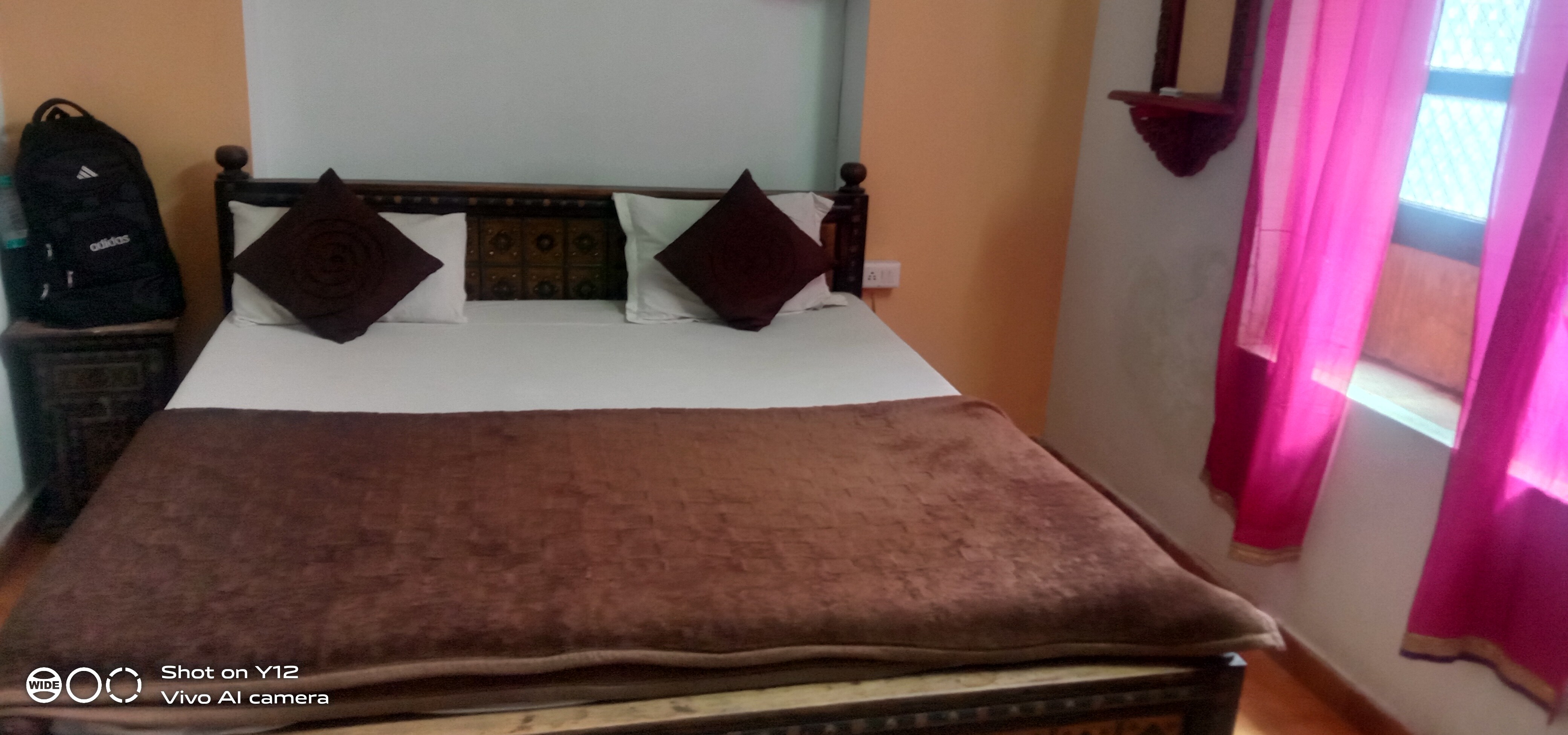 Hotel ak haritej