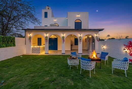 StayVista at Mykonos Villa