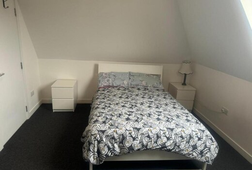Stay Inn Aberdeen, Ferry terminal