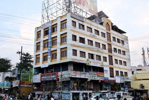 Hotel Vani Lodge