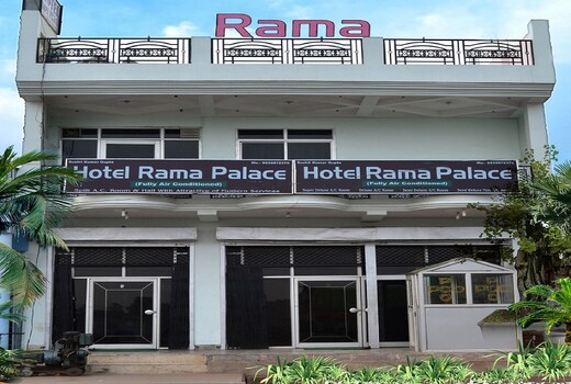 Hotel Rama Palace