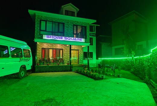 Hotel Shore Square Pahalgam.