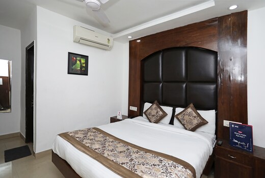 Hotel O CG International