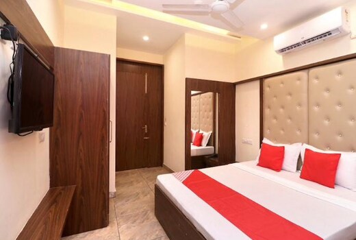 Hotel Jeevak Mohali