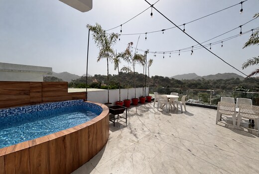 Aranya Villa