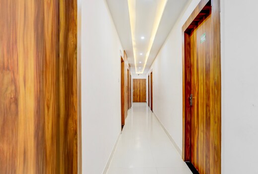 Super Hotel O Natraj Paying guest house