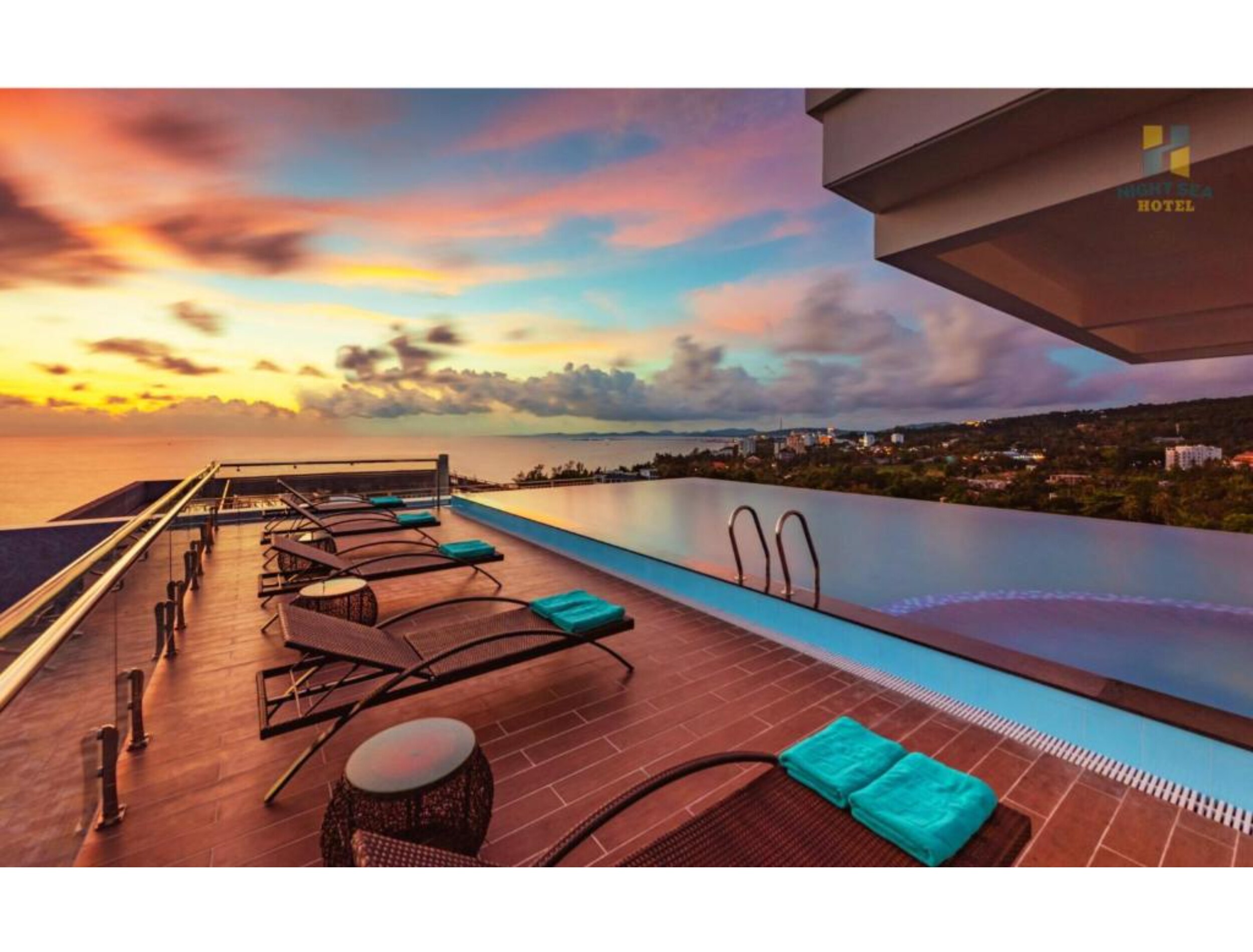 Night Sea Hotel
