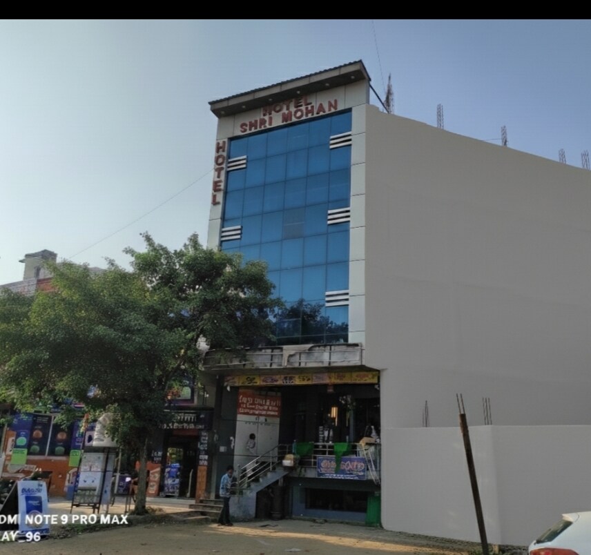 HOTEL SHRI MOHAN