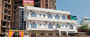 Supreme Guest House