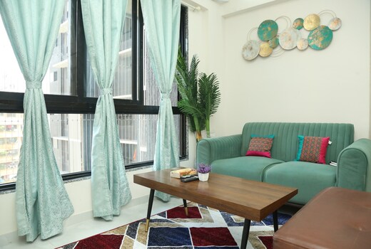 Ivy Downtown Apartment | 1 BHK | Nr NESCO & SV Rd