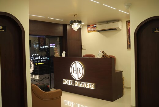 HOTEL RAJVEER