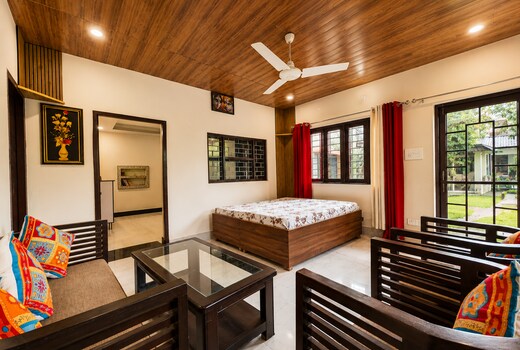Nature Nest Farmstay1 BR - Peaceful by Homeyhuts
