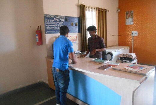 HOTEL ISHWAR