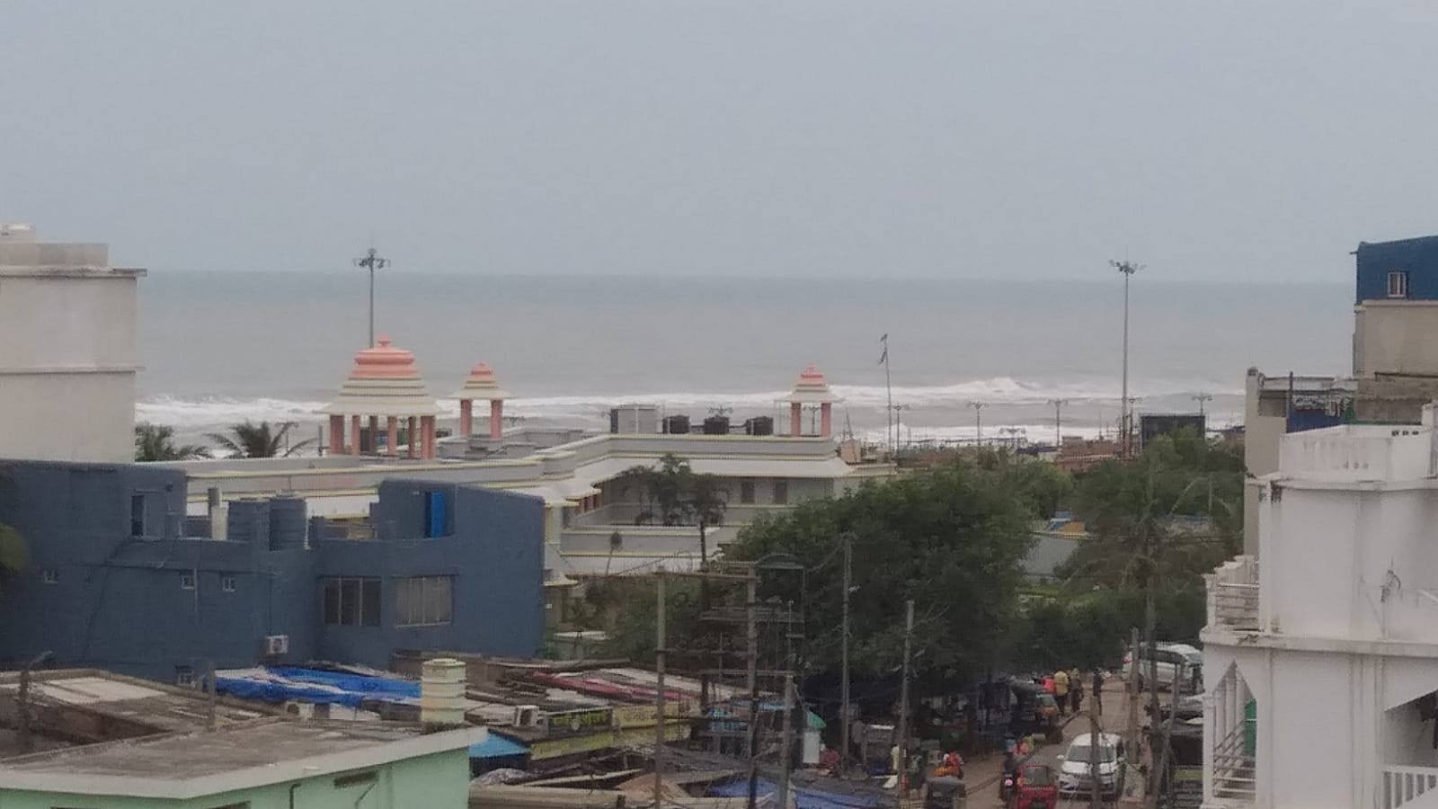 Puri President Inn