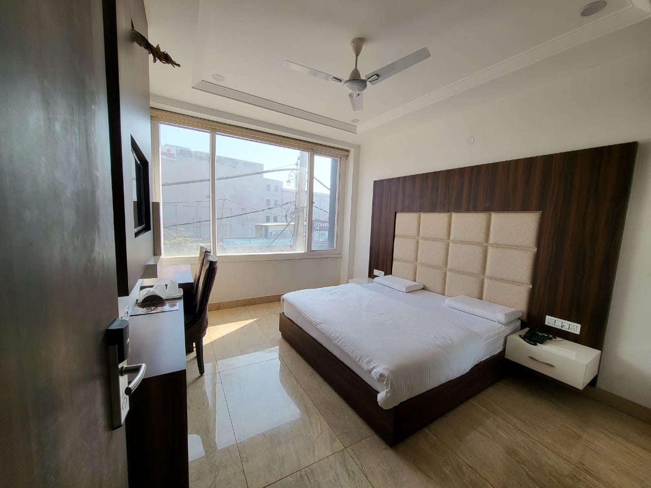 Hotel Aroma