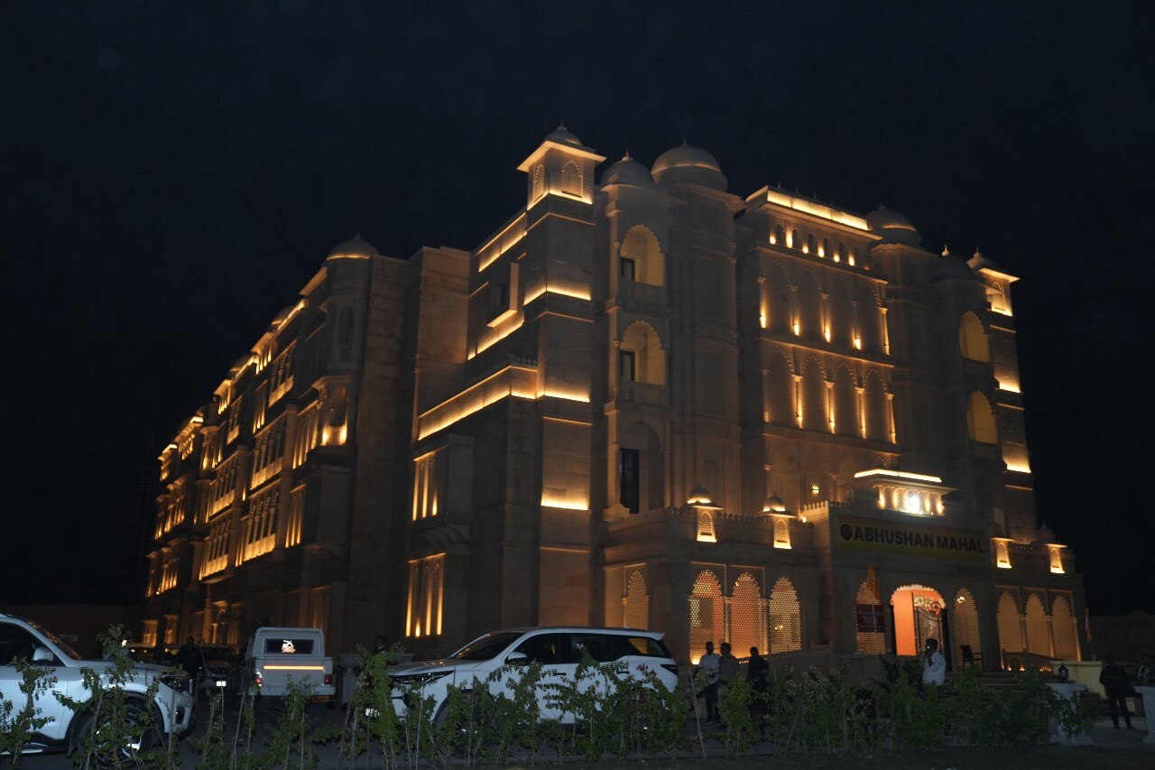 Abhushan Mahal