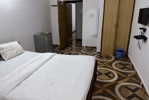Best place near calangute with reasonable price