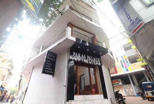 Hotel Paras Palace