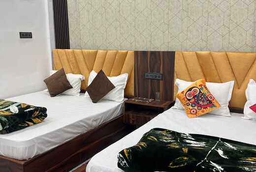 Sri Kanak Bihari Homestay