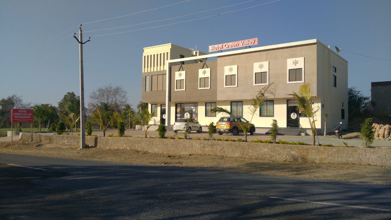 Hotel Green Valley