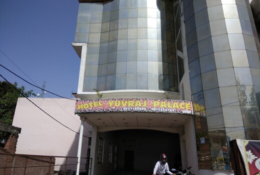 Hotel Yuvraj Palace