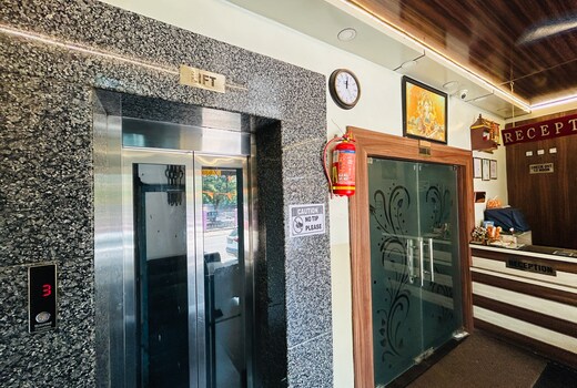 GP GUEST HOUSE NEAR VISHNUPAD TEMPLE