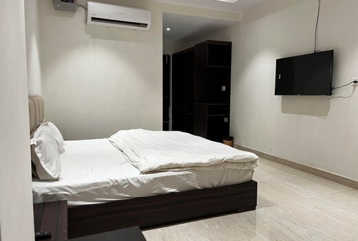 The Lime Tree Bareilly