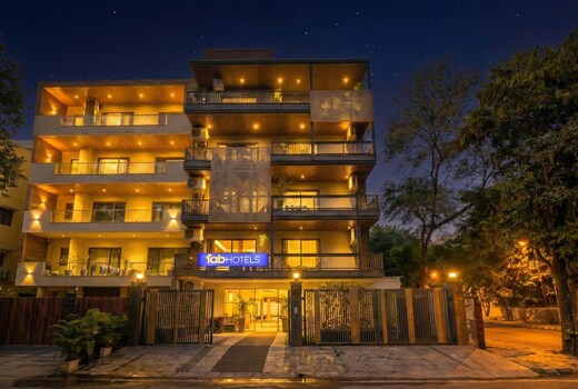 FabHotel Hygge Stay