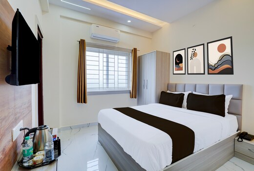 Hotel O Airport Suites