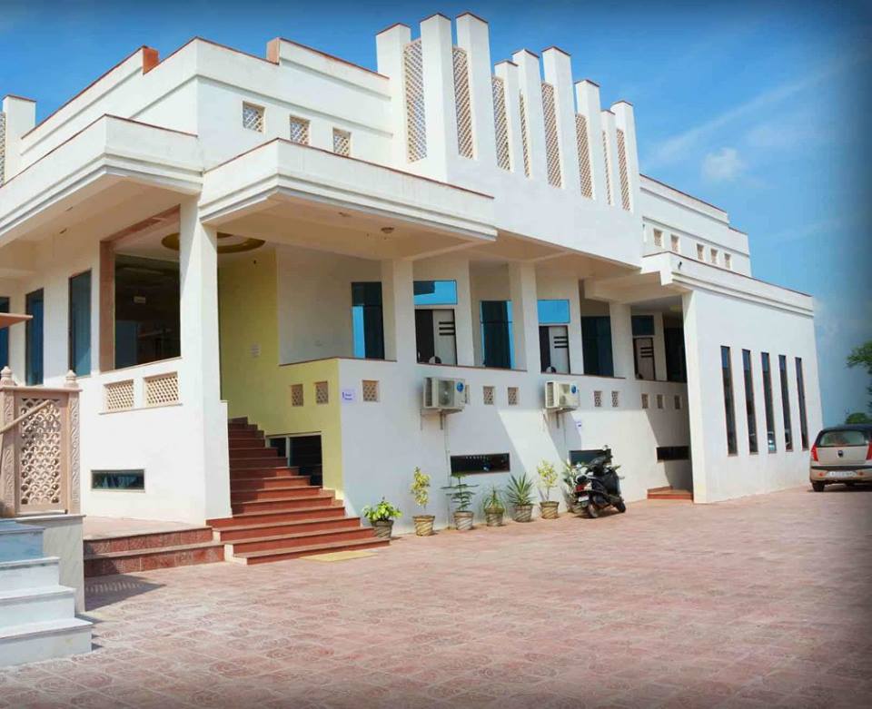 SHRI GANESHAM RESORT