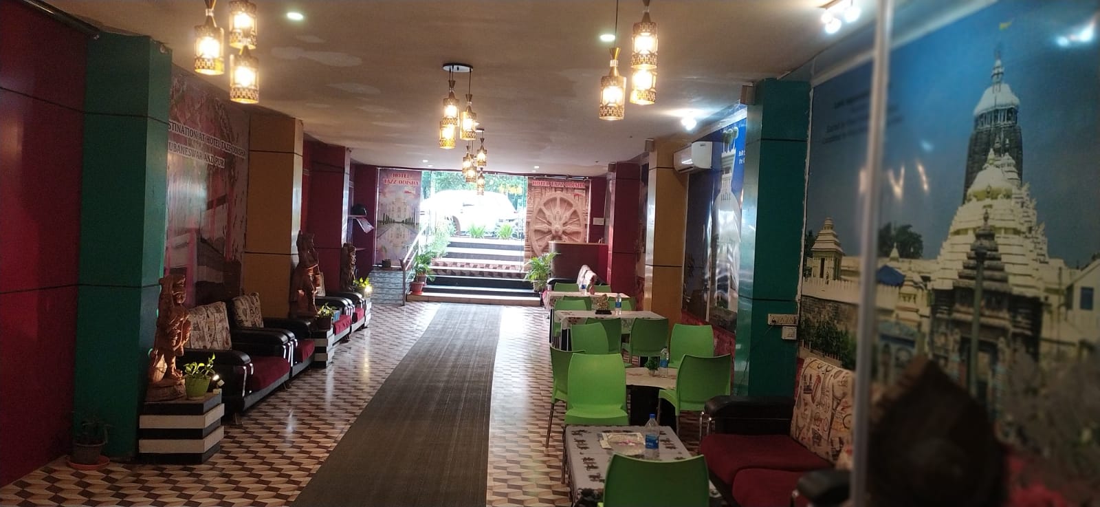 Main gallery