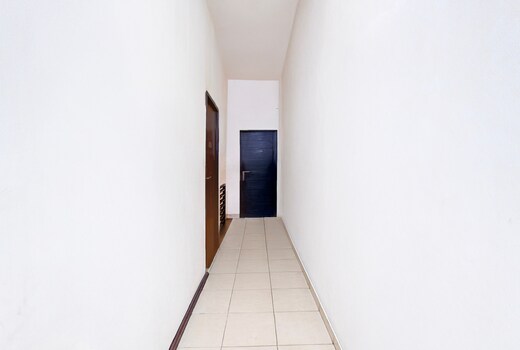 Hotel O Mega Inn Guest House