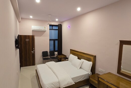 Hotel Nakshatra