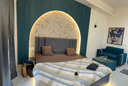 The sapphire suites