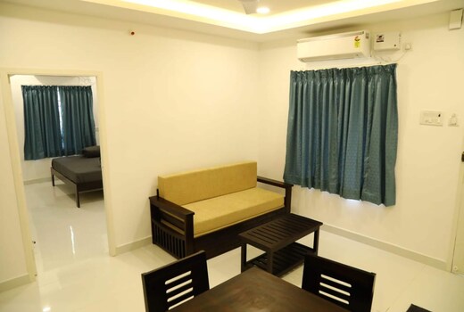 F3 Tulsi 2Bhk Flat T Nagar Shopping Area Chennai