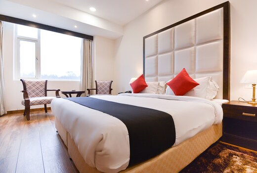 HOTEL O NEW AARKAY INN & SUITES