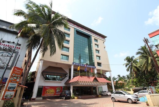 Hotel Mayura Residency