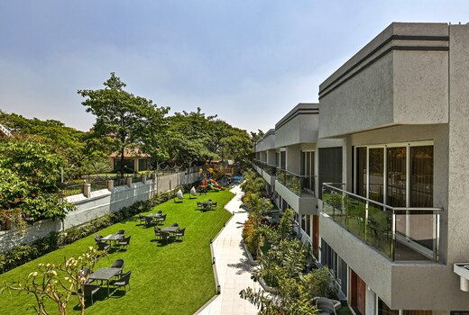 Meritas Aura Resort