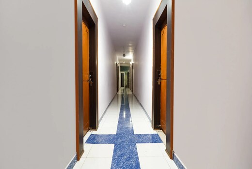Hotel Sahni Bina