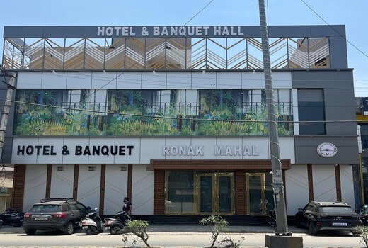 RONAK MAHAL HOTEL AND BANQUET