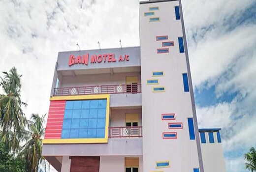 GAN MOTEL