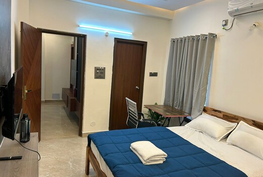 Spacious Peaceful Villa near IT hub
