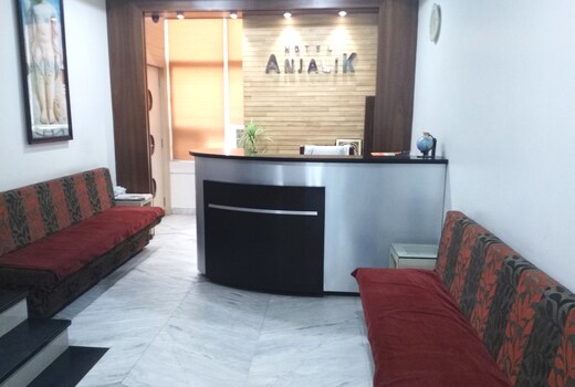 Hotel Anjalik