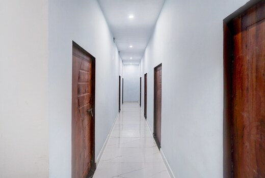 Hotel O by OYO ANKIT HOTEL & RESTAURENT