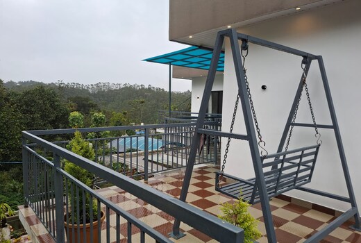 Golden Cherry 3bedroom