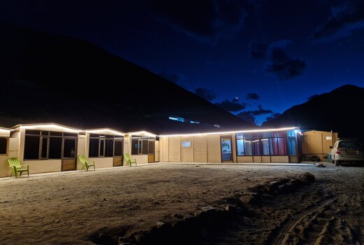 pangong rainbow cottage
