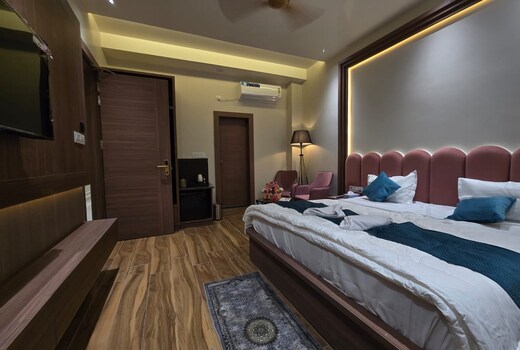The Infinity Hotel