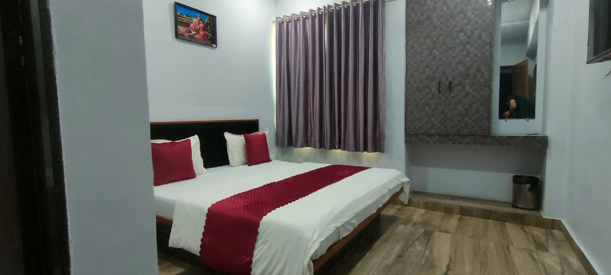 HOTEL VAIBHAV INN
