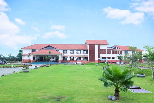 Vinaika Eco Resort