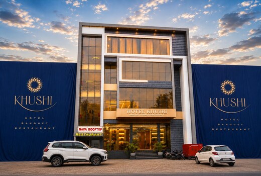 Khushi Hotel